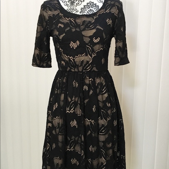 Mikarose Dresses & Skirts - Mikarose Black & Cream Midi Dress (Size Small)